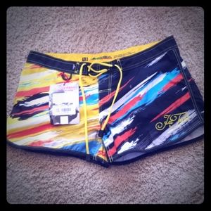 Board / Jet Ski / Beach Shorts